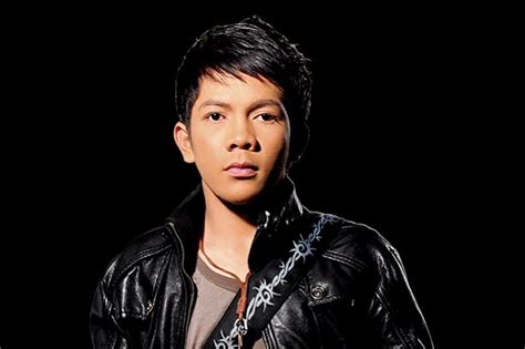 Jovit Baldivino .